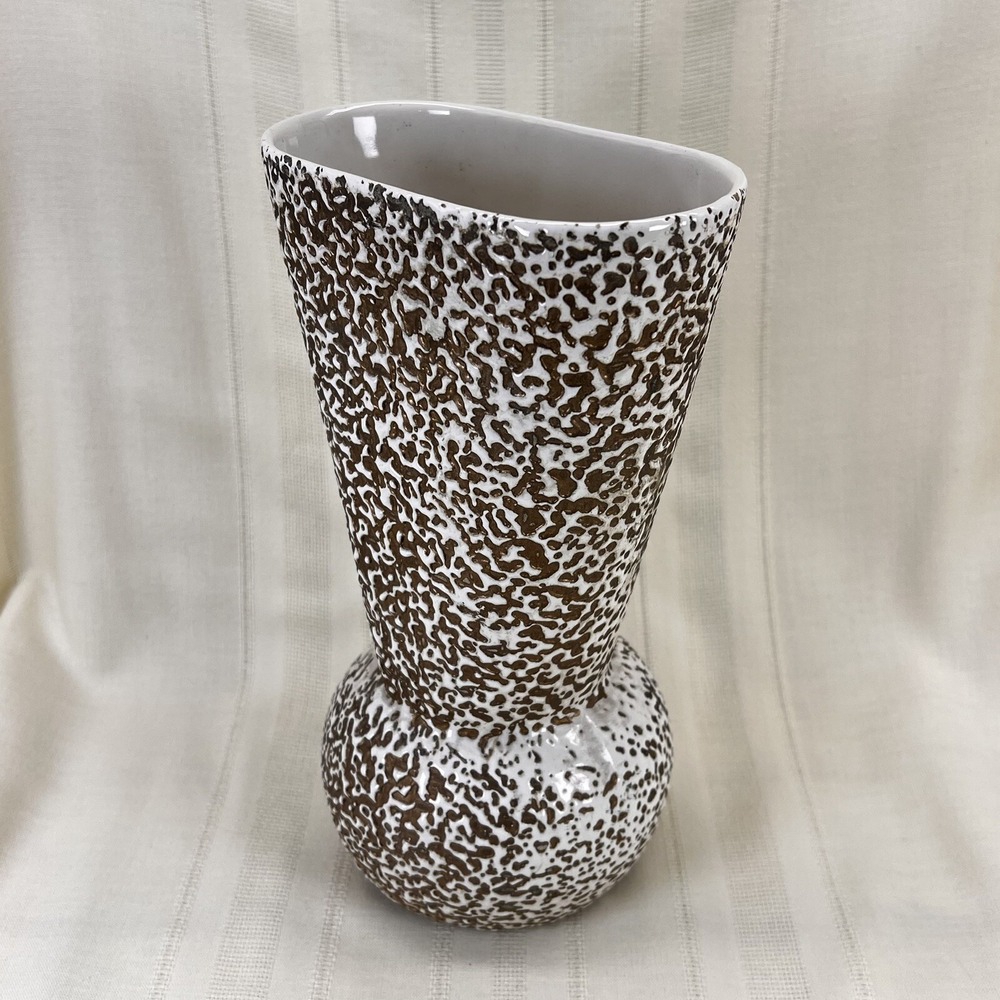 Shawnee Vintage Pottery Vase MCM White‎ Gold  10" Confetti Splatter Mid Century